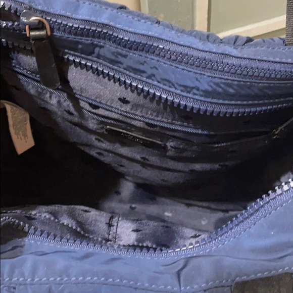 Kate spade diaper bag - Picture 2 of 2